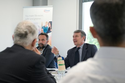 Il Presidente di Assolombarda visita Infineon Technologies Italia a Pavia