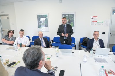 Il Presidente di Assolombarda visita Infineon Technologies Italia a Pavia